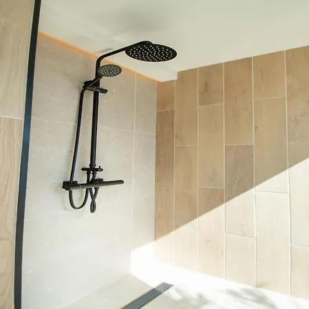 Iris En By Interhome Villa